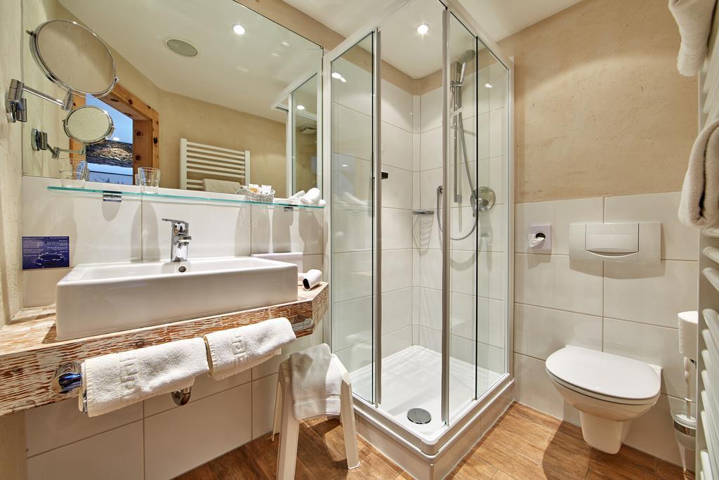 Landhotel Zum Bad Крун Экстерьер фото